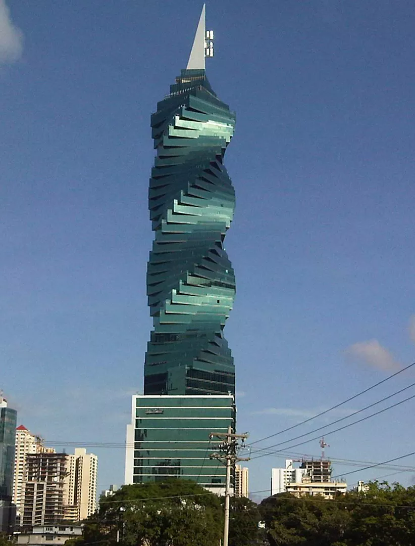 xtorre-revolution-panama.jpg.pagespeed.ic.B0gAFpKxAo